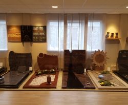 toozaal showroom steenhouwerij (1) toozaal showroom steenhouwerij (1)
