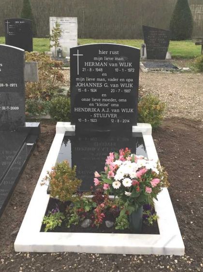 Inscriptie toevoegen Kortenhoef Na Inscriptie toevoegen Kortenhoef Na