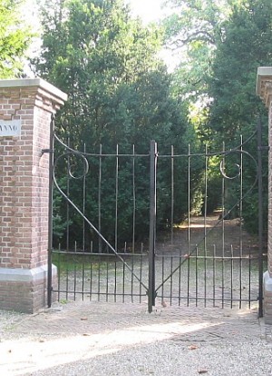 oude ingang algemene begraafplaats Bussum