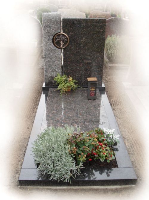 Enkel monument Tan Brown graniet (EM030) Enkel monument Tan Brown graniet (EM030)