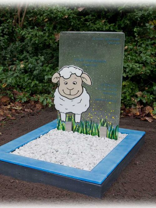 Kindermonument glas Kindermonument glas