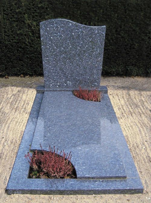 Enkel monument Licht Labrador graniet (EM005) Enkel monument Licht Labrador graniet (EM005)